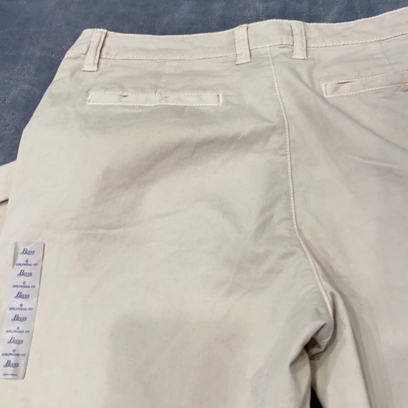 G.H Bass khaki girlfriend fit - Picture 5 of 8